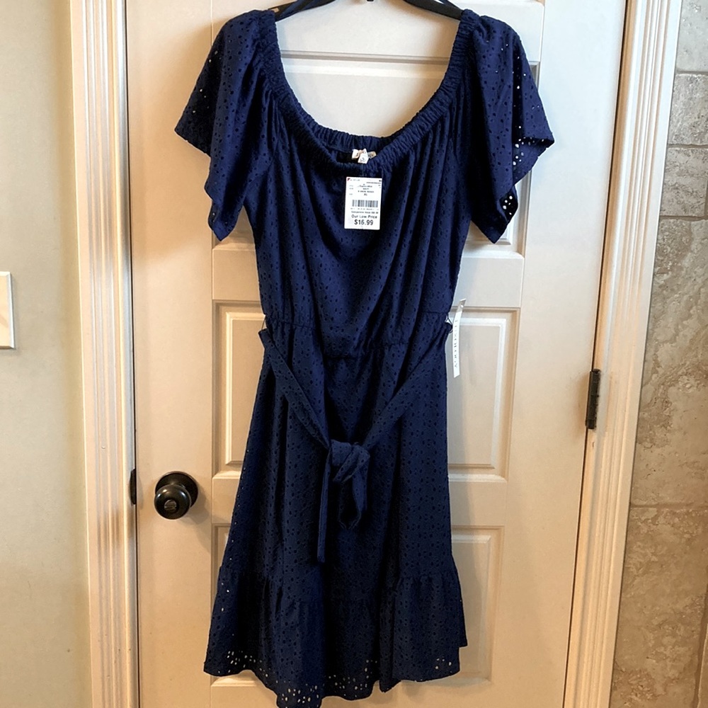 NWT Luxology blue eyelet off-the-shoulder lined dress